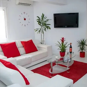 https://apartamento-er-malaga-centro.es-andalucia.com
